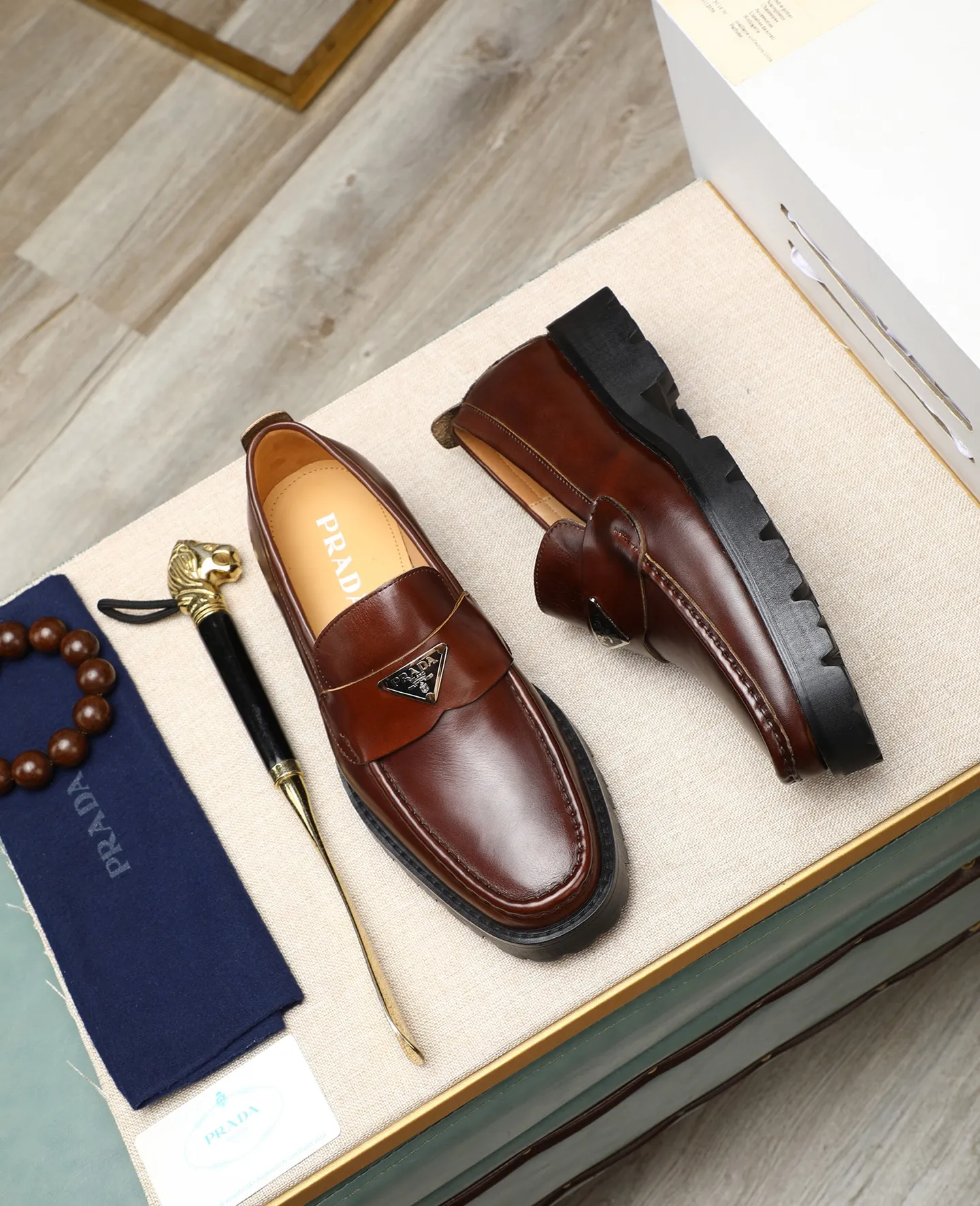 Men's men's shoes 💰540 (water-dyed cow leather) 📛📛PRADA high-end counter's latest formal business leather shoes 👔original and highest quality! Imported from Italy🇮🇹First layer calfskin fabric➕Cowhide lining Original outsole Formal size: 38➖45